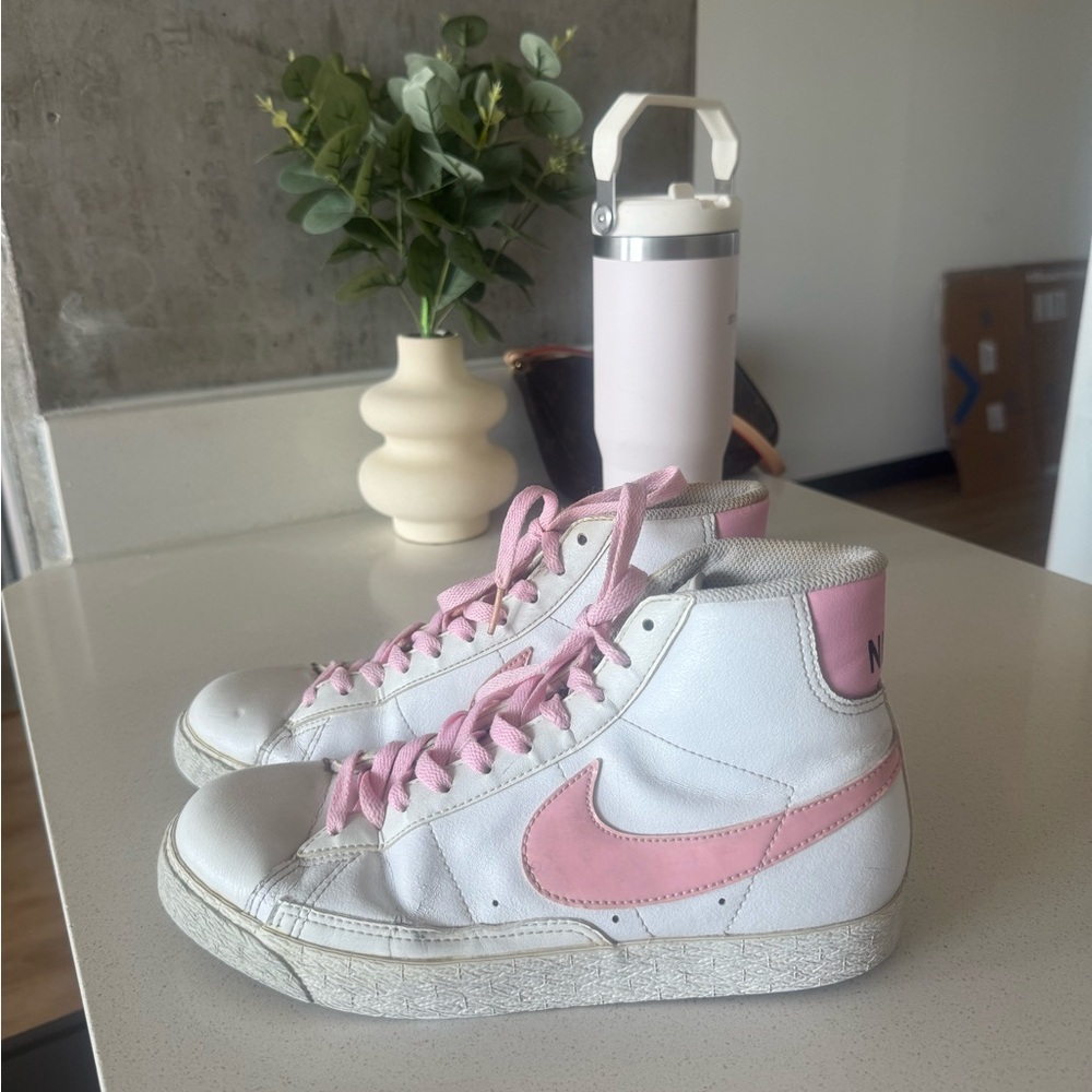 Pink Nike Trailblazers